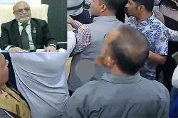 সিকৃবিতে শিক্ষকদের হাতাহাতি, ভিসিসহ আহত অন্তত ৬